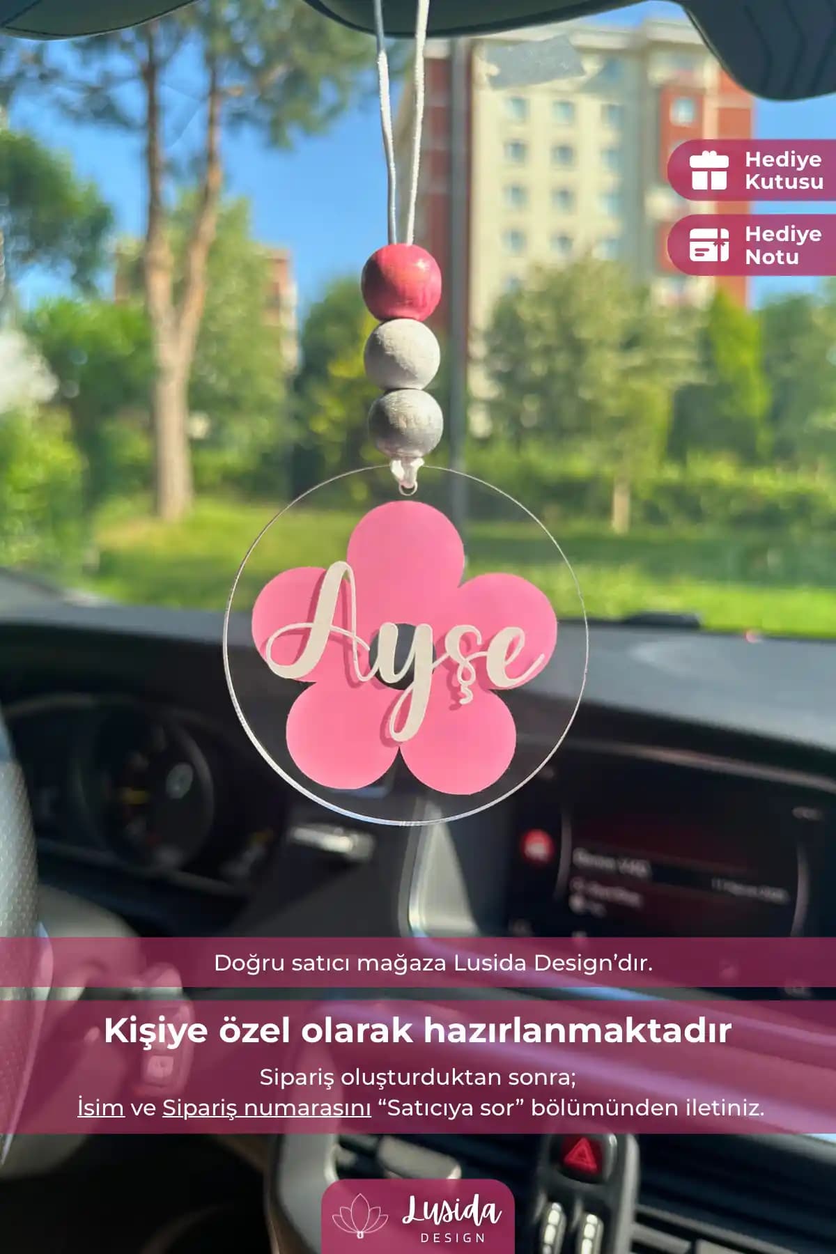 Lusida Design Pembe Papatya Tasarımlı Kişiye Özel Dikiz Aynası Süsü ile Araç Dekorasyonunda Şıklık