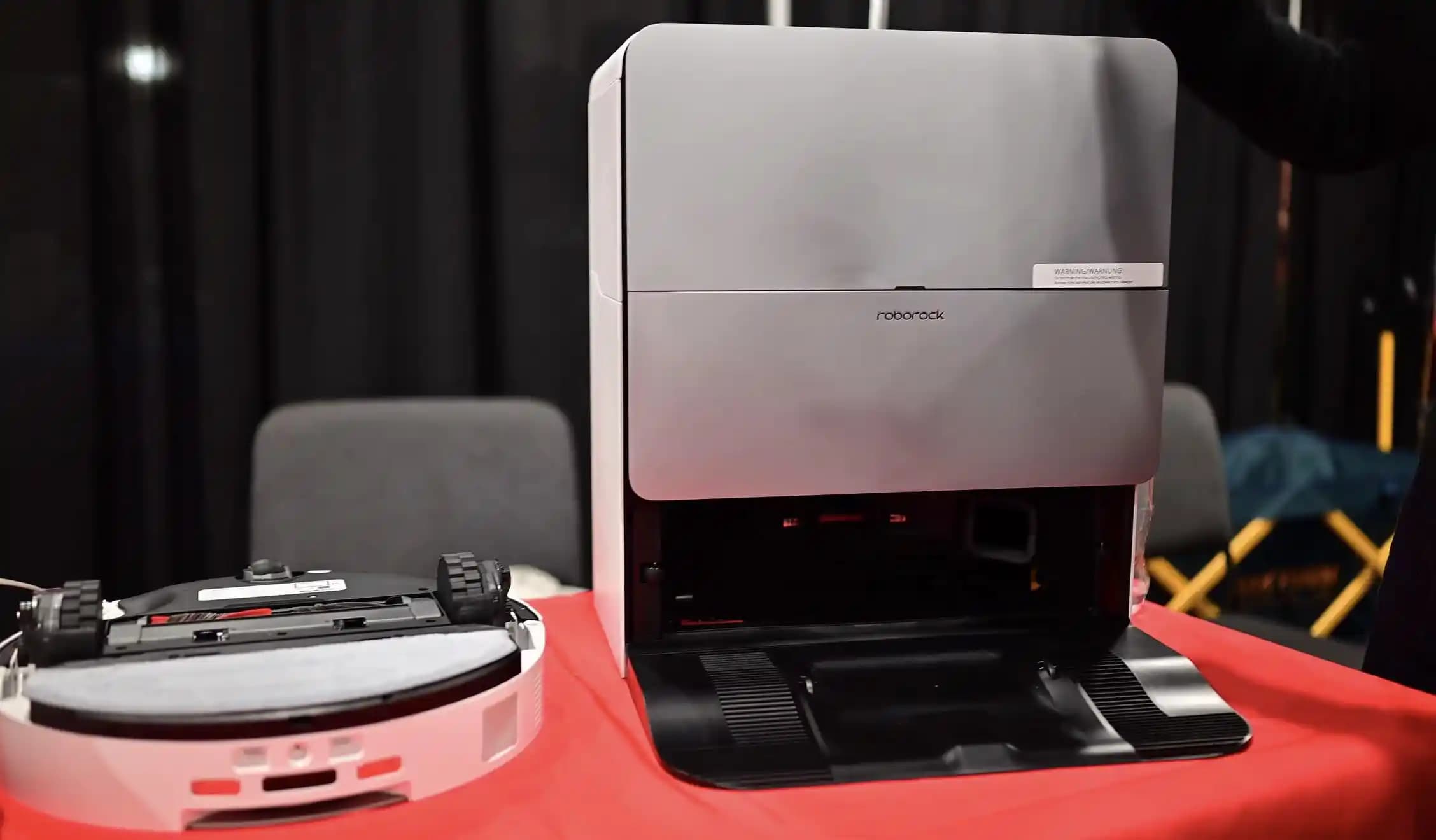 Roborock Saros 20 ve Saros 20 Sonic: Yeni Nesil Robot Süpürge ve Paspas Teknolojileri