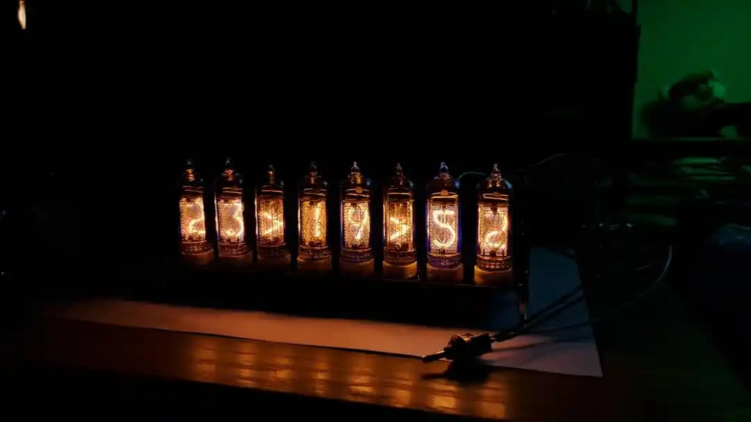 TTL Tabanlı Nixie Saat Tasarımı ve Elektrik Şebekesi Frekansının Zaman Referansı Olarak Kullanımı