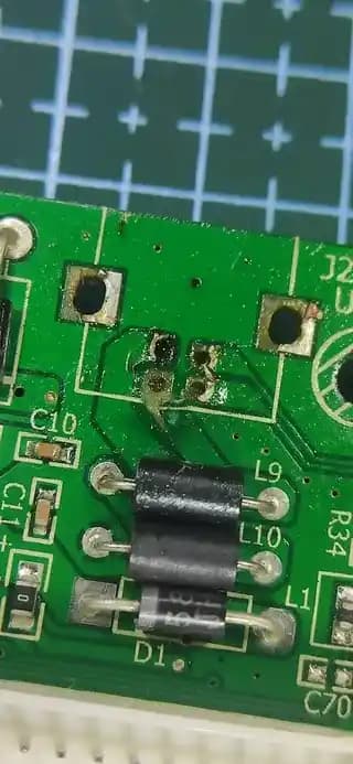 Yeni Başlayanlar İçin Elektronik Onarımı ve Mikrodenetleyici Programlama Temel Rehberi